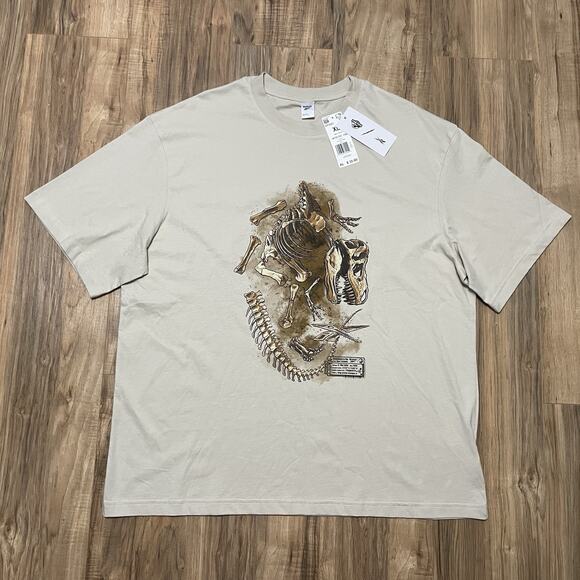 Reebok Jurassic World Stucco Tyrannosaurus Rex Fossil Brown Mens XL Shirt NEW - Picture 1 of 11